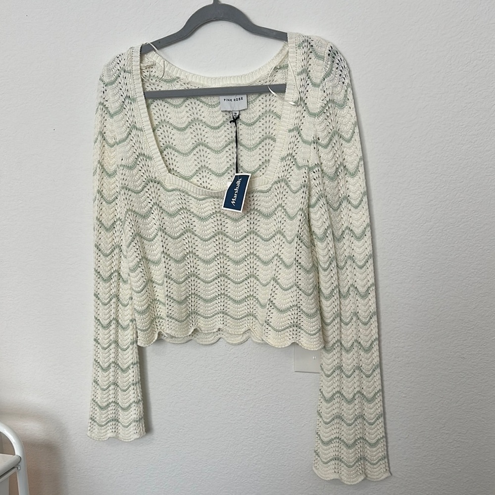 Cream Cropped Ribbed Blouse